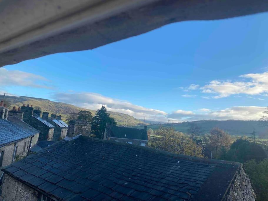 Charming Dog-Friendly Yorkshire Dales Cottage, Austwick エクステリア 写真